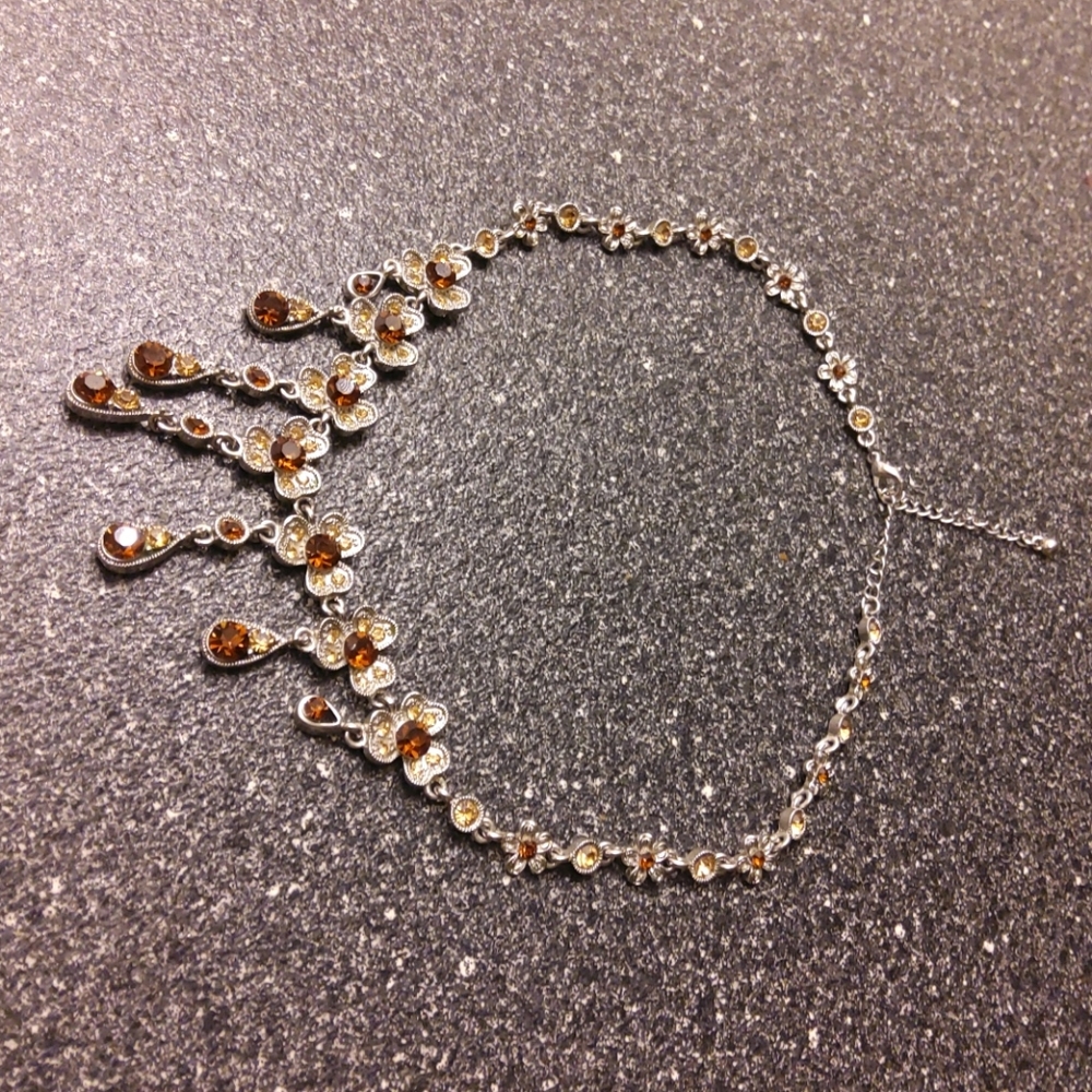 Statement Piece - image 2